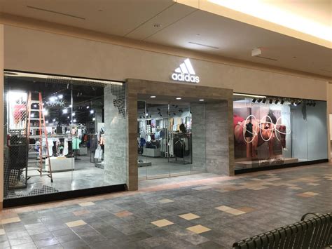 adidas plaza las americas|adidas san juan puerto rico.